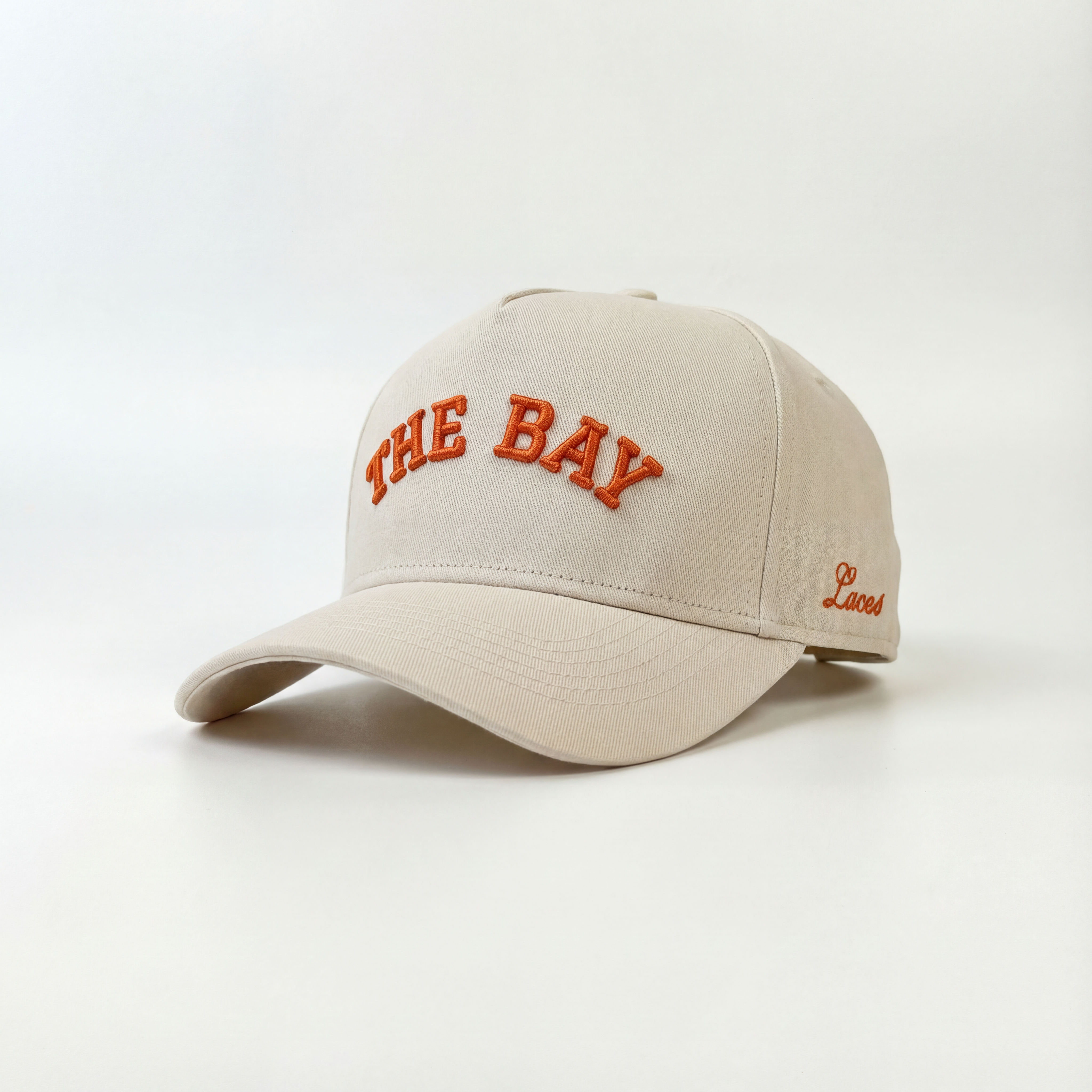 The Bay - Off White/Orange